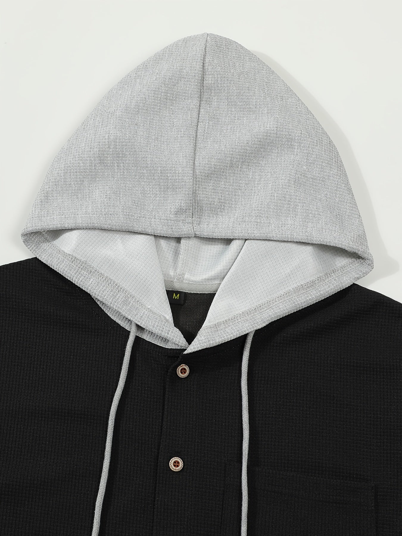 Տղամարդու առօրյա գլխարկով բաճկոն - փափուկ, շնչող պոլիեսթերից՝ կոճակներով դիզայնով և գրպաններով | Հիանալի է գարնանային, աշնանային և բացօթյա գործունեության համար, երկար թևքերով, նորաձև, ամենօրյա, հանգստի ոճով, ավանդական տարբերակով