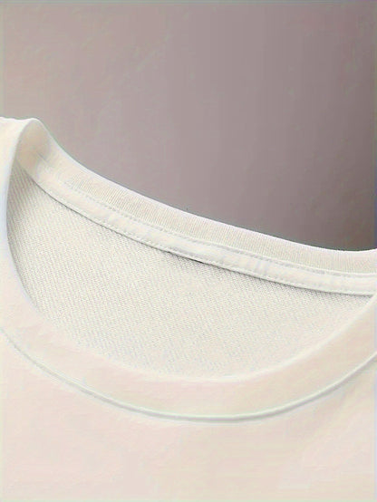 Տղամարդկանց ամառային առօրյա սպորտային երկու մասից բաղկացած հավաքածու՝ LADA տառերով նախշերով շապիկ և սև լարով շորտեր, առօրյա սպորտային հագուստ, սովորական չափս՝ իդեալական ամառային բացօթյա օգտագործման համար։