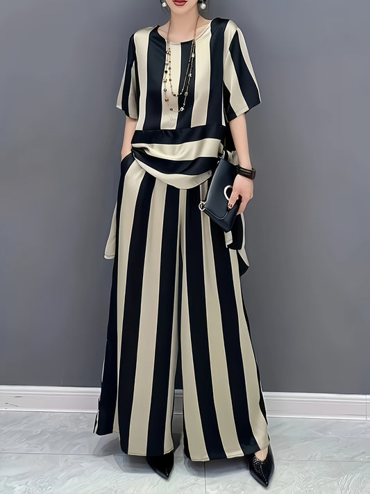 Կանացի անկանոն շերտավոր, կլոր վզնոցով, գեղարվեստական վերնաշապիկ և լայն տաբատ