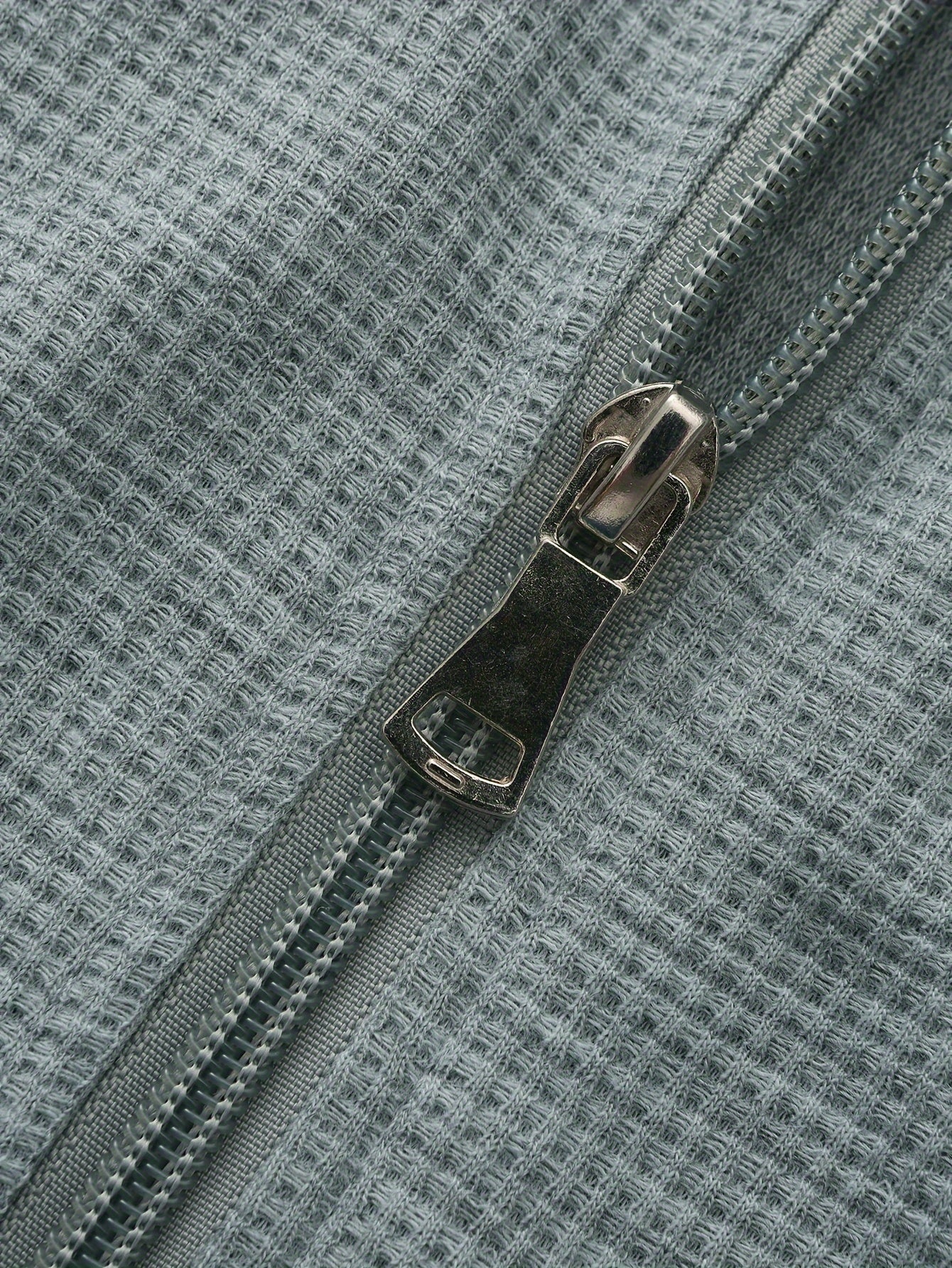 1 հատ տղամարդու ամենօրյա պոլիեսթերային կայծակաճարմանդով բաճկոն՝ օձիքով, միագույն, թեթևակի ձգվող, հյուսված կտորից, սովորական չափսերով, առանց աստառի - Գարուն/աշուն վերնազգեստ