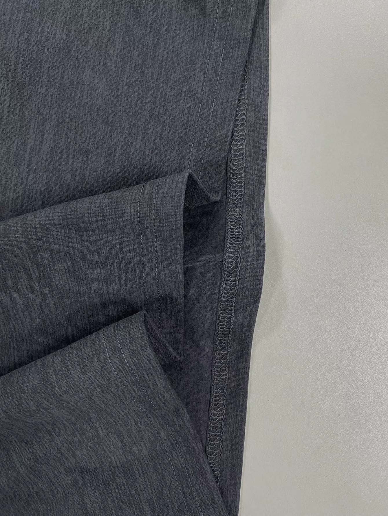 Տղամարդու կարճ թևքով ռումինական «Qitate» գրությամբ շապիկ - «Face Ce Vreau Cand Si Under Breath» տպագրությամբ, թեթև պոլիեսթերային, ամառային ամենօրյա վերնաշապիկ, կլոր վզնոցով, լվացվող մեքենայով, լվացվող մարզաշապիկ՝ թավ տեքստով, թեթև նյութով։