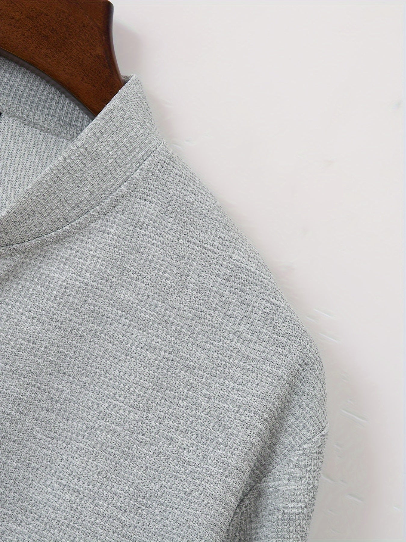 Բեյսբոլի օձիքով բաճկոնի և տաբատի հավաքածու՝ վաֆլի գործվածքից