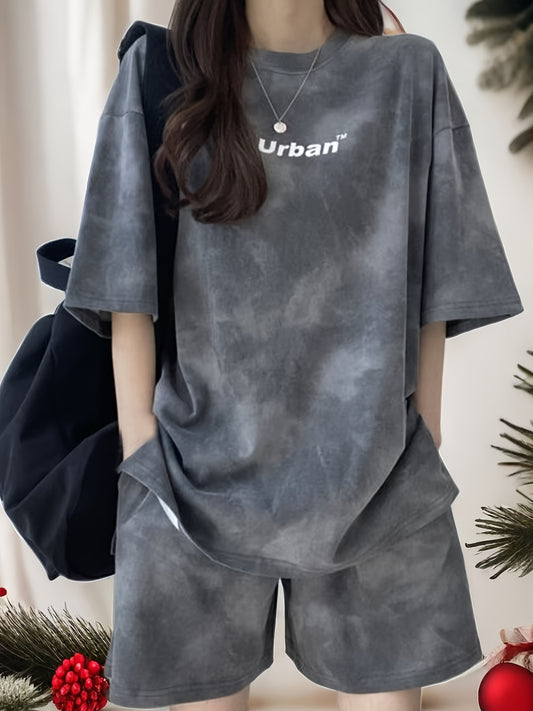 Letter Print Hong Kong Style Հարմարավետ պատահական ազատ կարճաթև շորտեր, ամառային կանացի նորաձև բազմակողմանի նիհարեցնող պատահական վազքի սպորտային կոստյում Երկու կտոր զույգերի հավաքածու, մեծ չափսի կանացի ամենօրյա սպորտային կոստյում