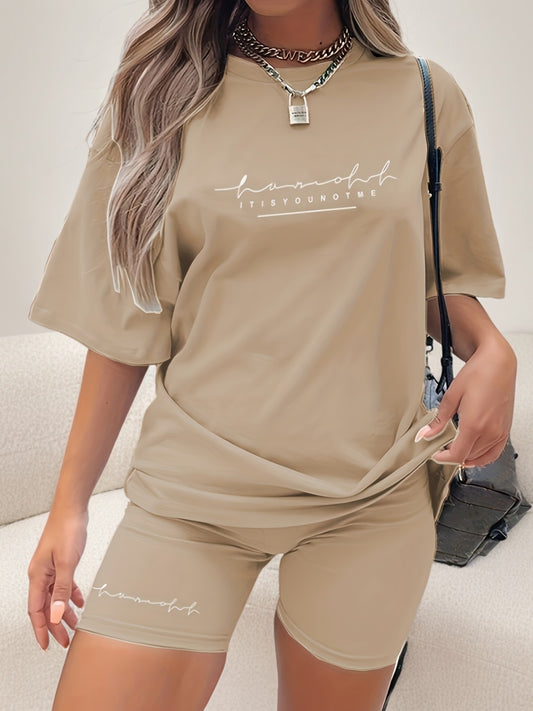 Կանացի շքեղ Lavender Letter Print Casual T-Shirt &amp; Shorts set - Հարմարավետ պոլիեսթեր, միջին ձգվող գործվածք, կլոր վզով, լվացվող մեքենայով - կատարյալ գարուն/ամառ