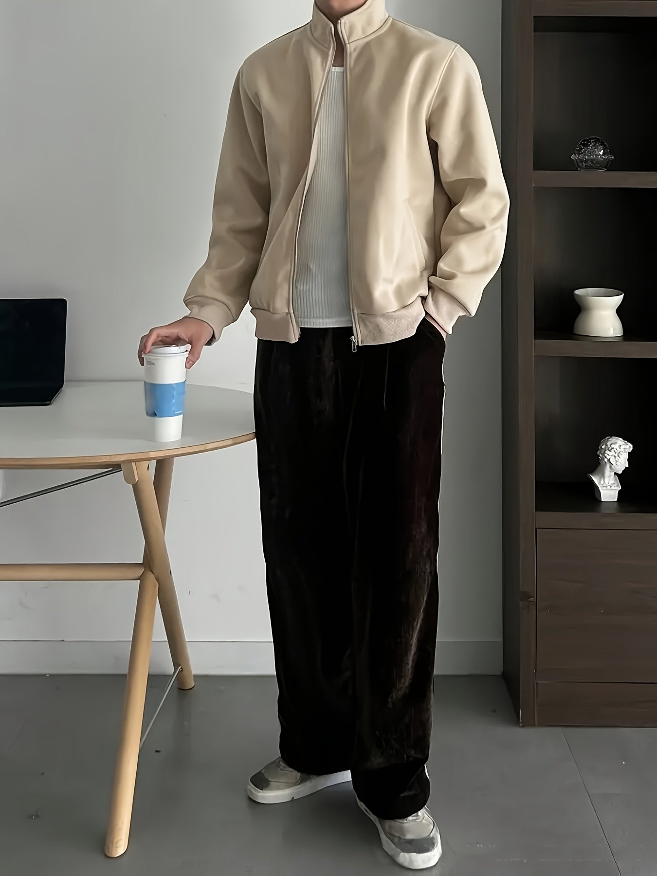 Men's Beige Jacket - Lightweight Warm Coat with Zippered Pockets, Beige Casual Outerwear for Everyday & Formal Events, Spring/Fall Layering Essential - Ideal Gift for Him, Seasonal Fashion, Sleek Silhouette, Comfortable Fit,