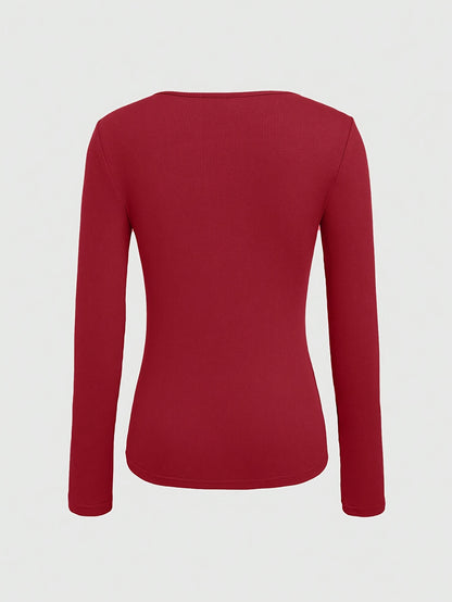 1 հատ Essence կանացի էլեգանտ, կողավոր երկար թևքով մարզաշապիկ, պոլիեսթերի և սպանդեքսի խառնուրդ, խոռոչավոր դետալներով, միագույն, կլոր վզնոցով, սովորական երկարությամբ, տրիկոտաժե կտոր - աշուն/ձմեռ հավաքածու