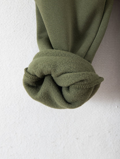 Տղաների հարմարավետ բրդյա աստառով վերնաշապիկի և սպորտային տաբատի հավաքածու - ձիթապտղի կանաչ, առօրյա ձմեռային հագուստ գրպաններով, հաստ տաքություն աշնան և ձմռան համար, սովորական չափսի, առօրյա հագուստ, բացօթյա օգտագործման համար