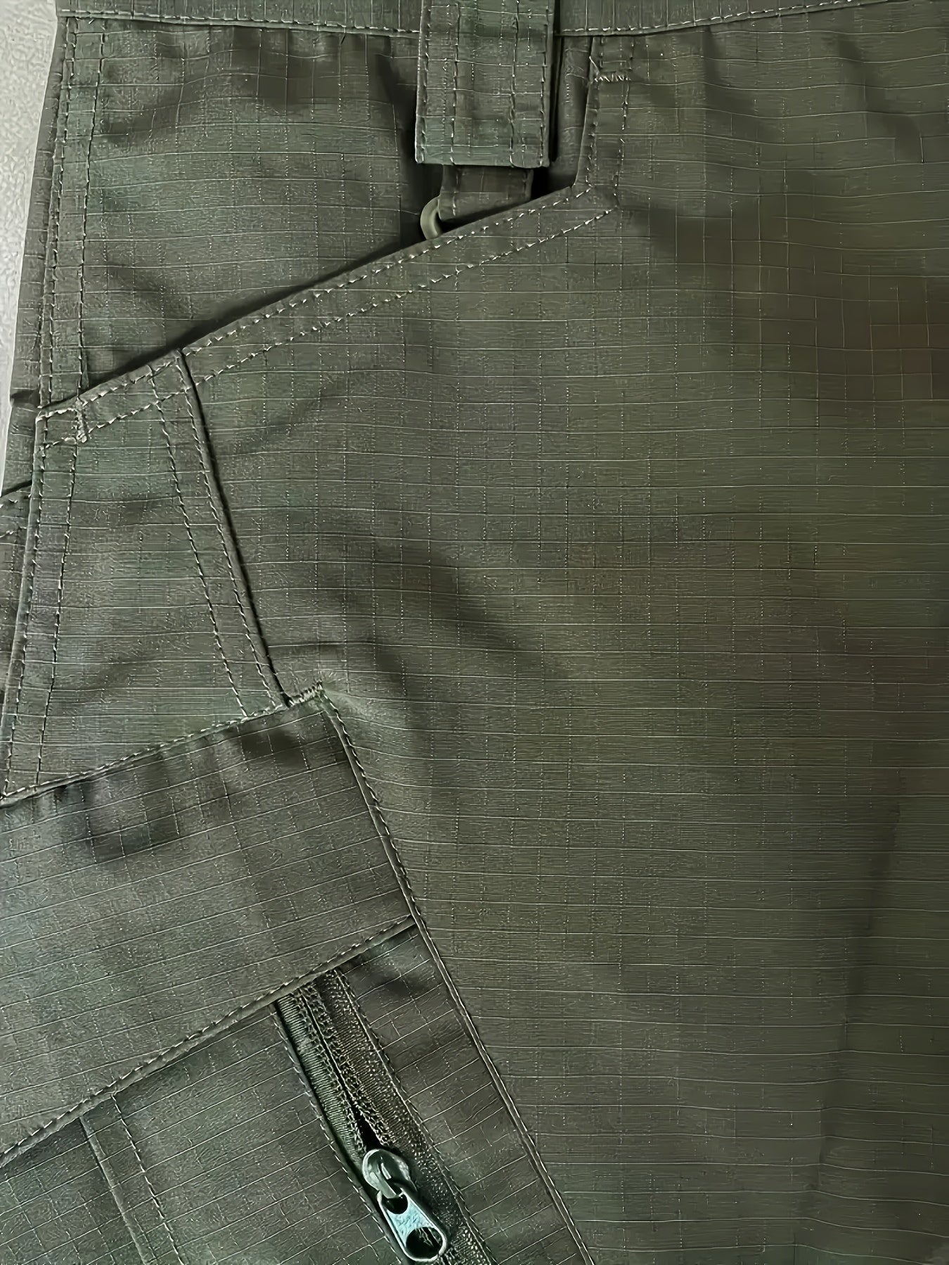 Տղամարդկանց տակտիկական տաբատ պոլիեսթեր 100% սպորտային ոճով, չձգվող պինդ բեռների տաբատ՝ գրպաններով արշավների և պատահական հանգստյան օրերի համար, չորս սեզոնային հագուստ, սովորական պիտանի մեծահասակների հյուսված տաբատ