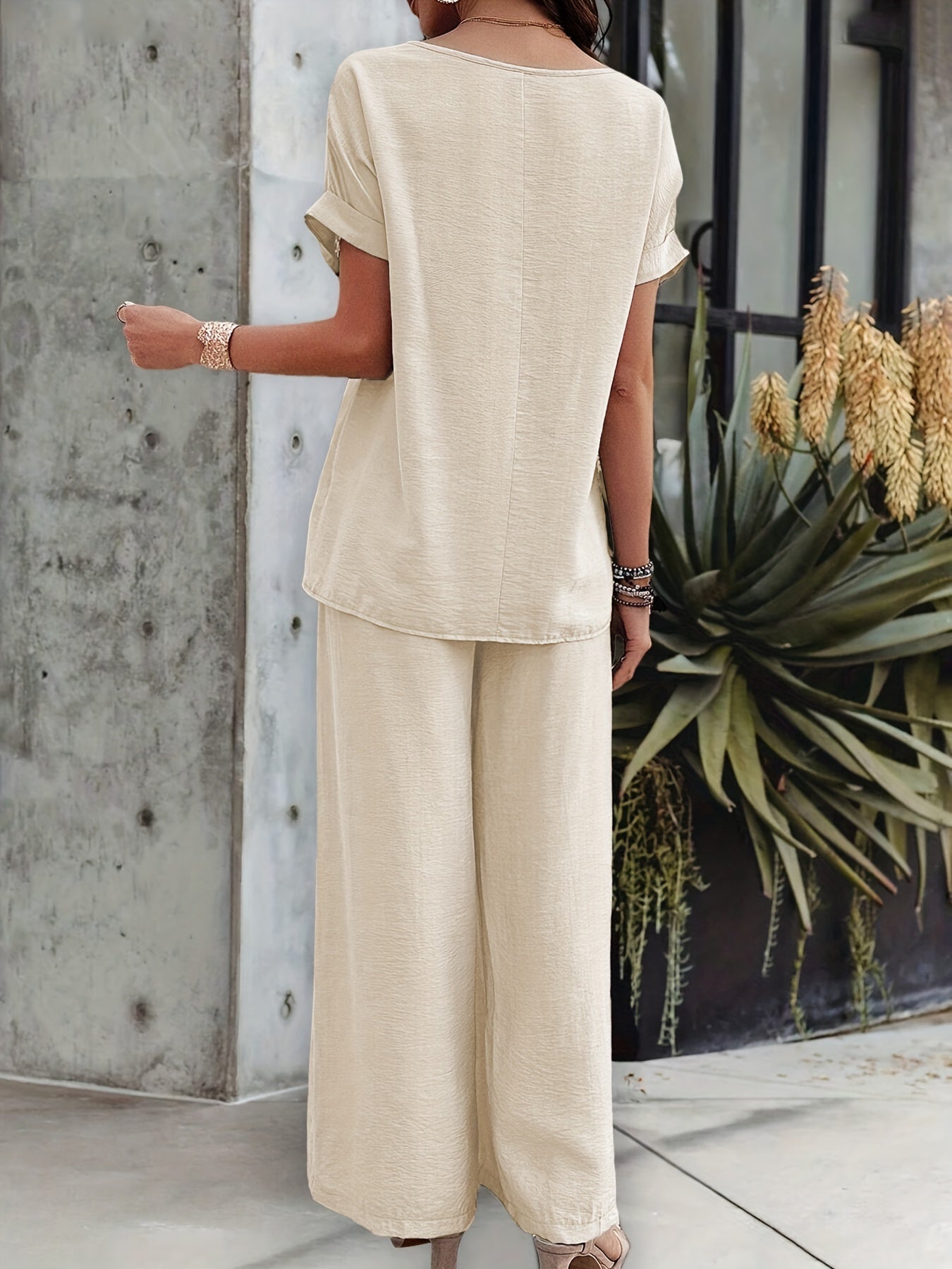 [Elegant Set + Short Sleeve Top and Pants]