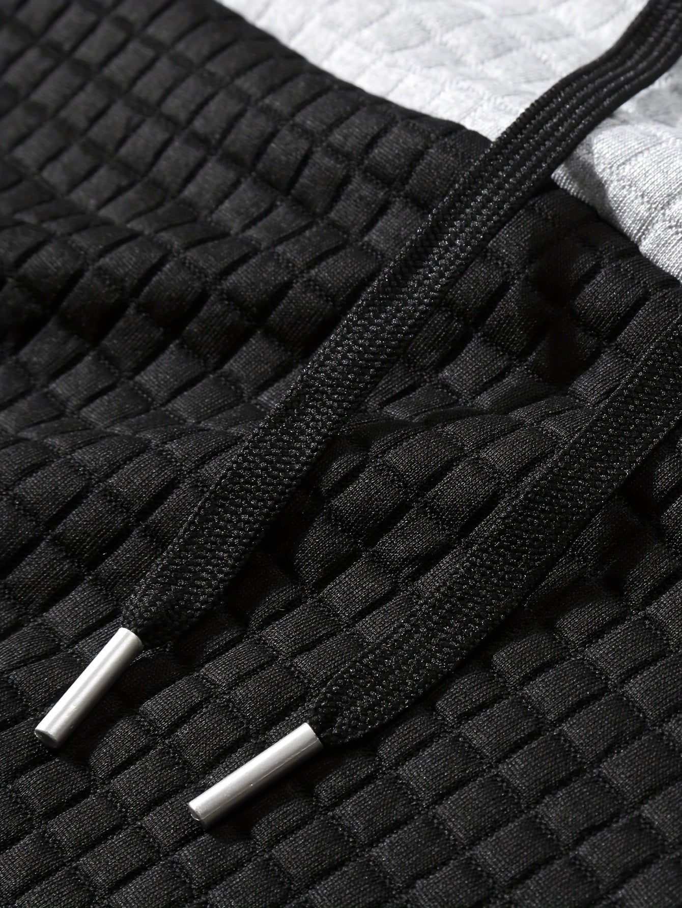 Նորաձև գլխարկով սվիտեր | Տղամարդու առօրյա սվիտեր թեթևակի ձգվող գործվածքից, երկար թևքերով, գրպանային դետալներով, միագույն նախշերով՝ գարուն/աշուն