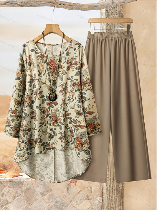 Կանացի նորաձևության հավաքածու ծաղկային նախշերով վերնաշապիկով և խակի գույնի տաբատով