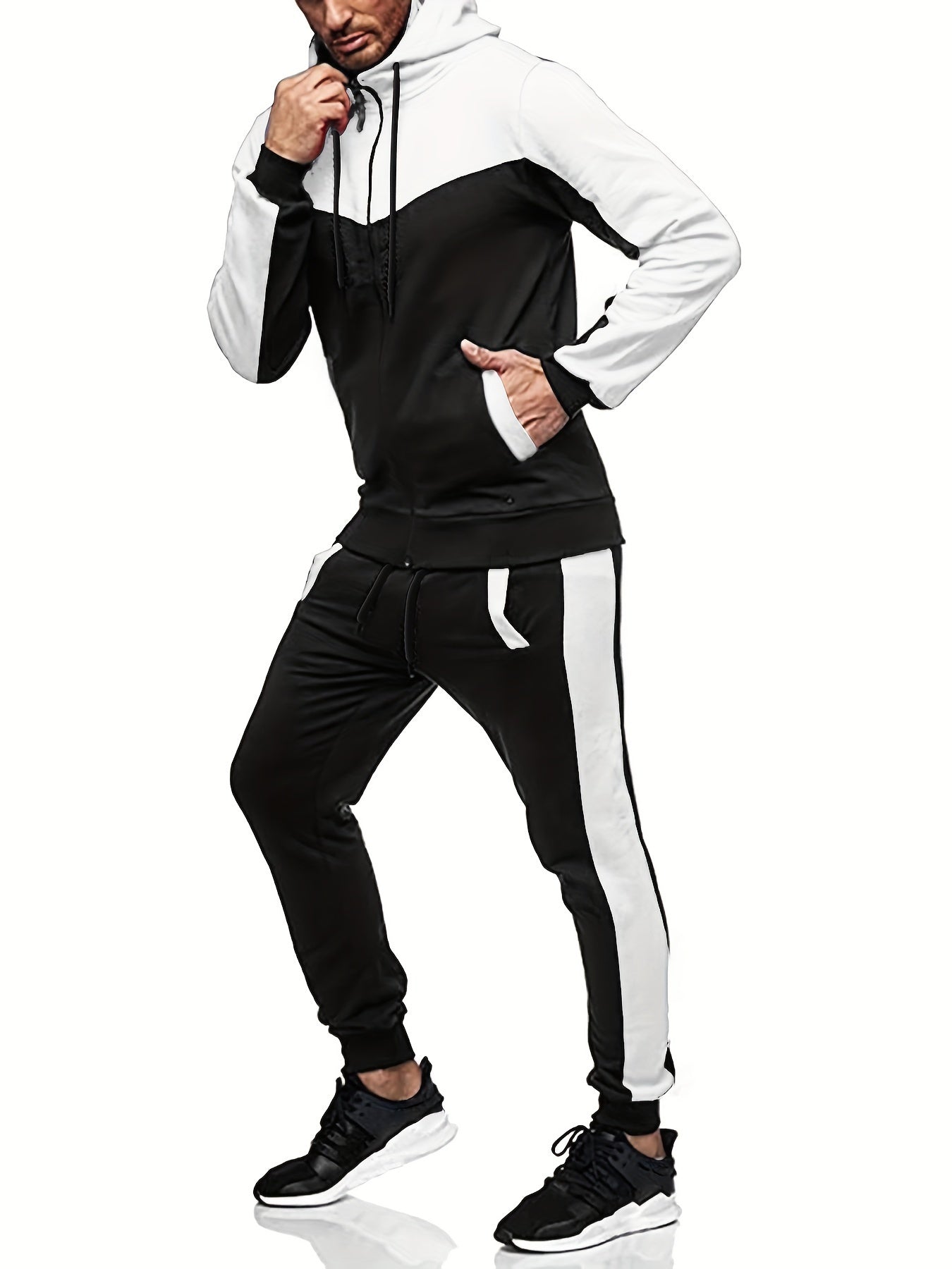 Տղամարդու առօրյա վերնաշապիկի հավաքածու՝ աշնանային և ձմեռային համար, որը ներառում է գլխարկով սվիտեր և սպորտային կարդիգան՝ պատչվորք դիզայնով։