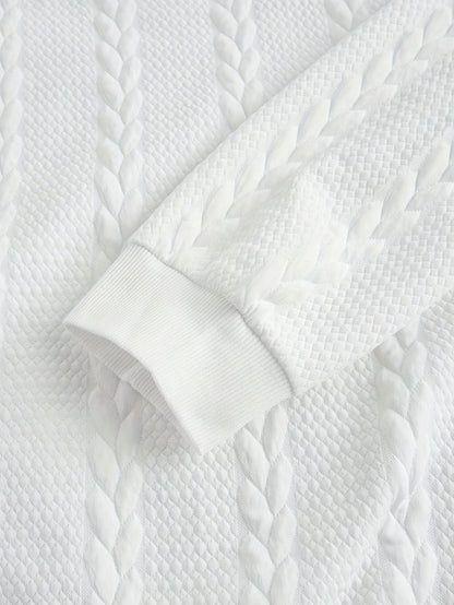 Տղամարդու գարնանային և աշնանային բարձր օձիքով միագույն, հեշտ ամրացվող, կողային կտորից վերնաշապիկ, պատրաստված հարմարավետ և մաշկի համար անվտանգ նյութից, կատարյալ է ինչպես առօրյա զբոսանքների, այնպես էլ աշնանային և ձմեռային սեզոնների ամենօրյա կրելու համար։