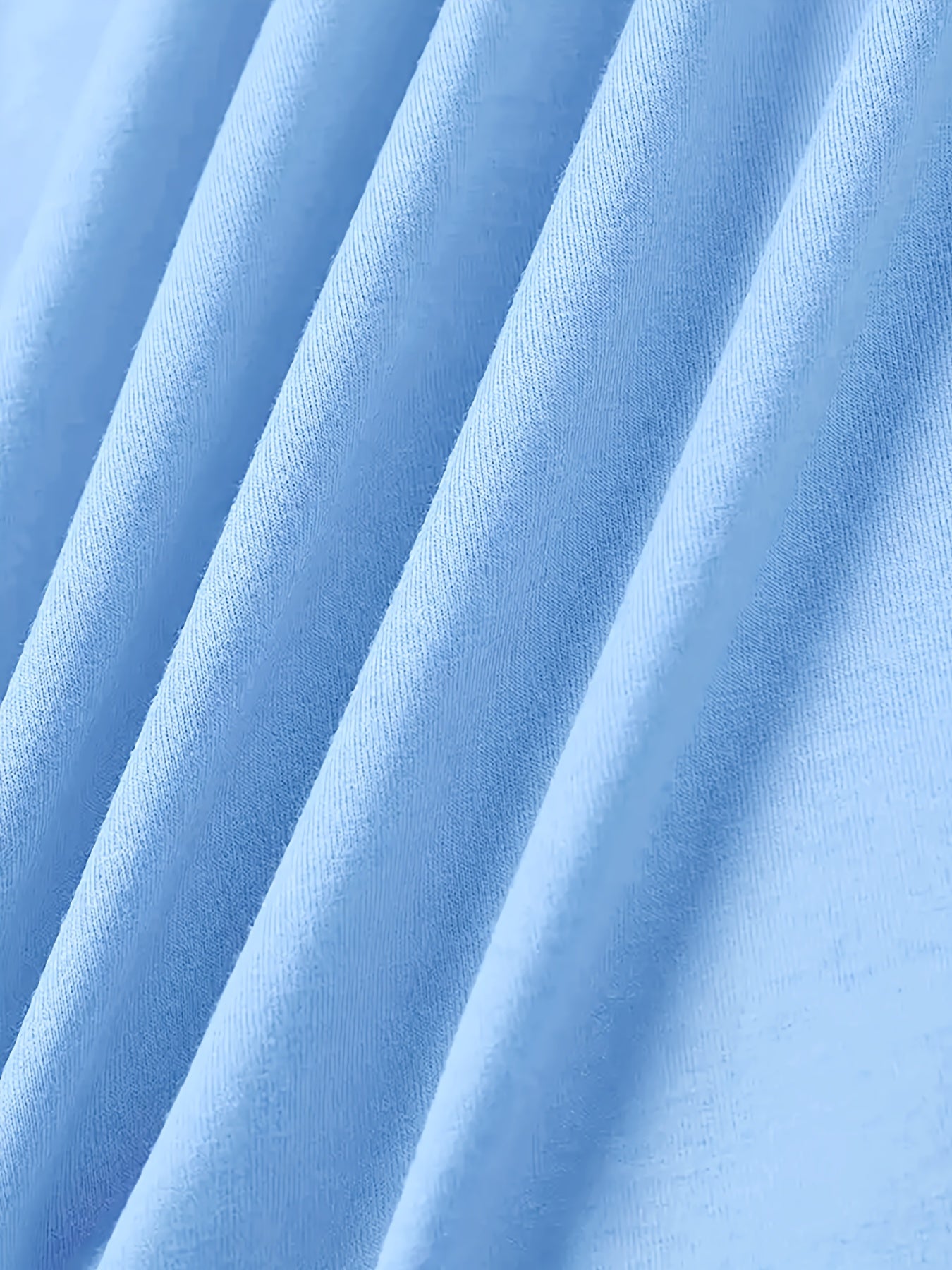 Circle Chic թիթեռի նախշերով շապիկ - նրբագեղ դիզայն, կլոր վզնոցով ամենօրյա վերնաշապիկ - շնչող և թեթև, իդեալական է գարուն/ամառ զգեստապահարանի համար