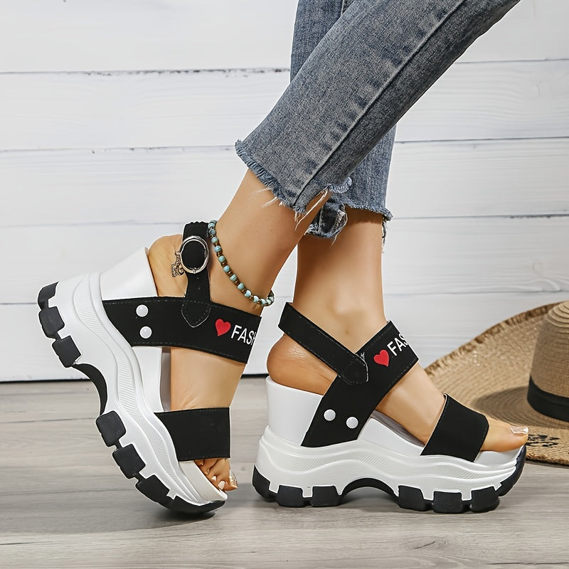 Կանացի սանդալներ սեպաձև կրունկներով, հարթակով բաց մատներով, մետաղական ճարմանդով սանդալներ, կանացի նորաձև առօրյա կոշիկներ