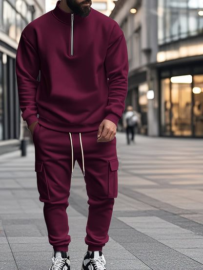 Բազմակողմանի համույթ, տղամարդկանց համար նախատեսված առօրյա 2 հատանոց հավաքածու. Բարձր վզնոցով ծանր, կայծակաճարմանդով սվիտեր և գրպաններով աշխատանքային տաբատ՝ միագույն, փափուկ գործվածքից՝ աշուն/ձմեռ համար