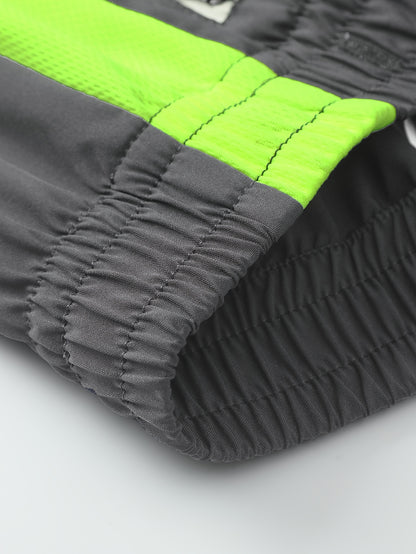 Տղամարդու առօրյա, պատչվորք սպորտային կոստյում՝ հարմարավետ և լավ կրելու համար, վերարկու և երկար տաբատ մարզահագուստ