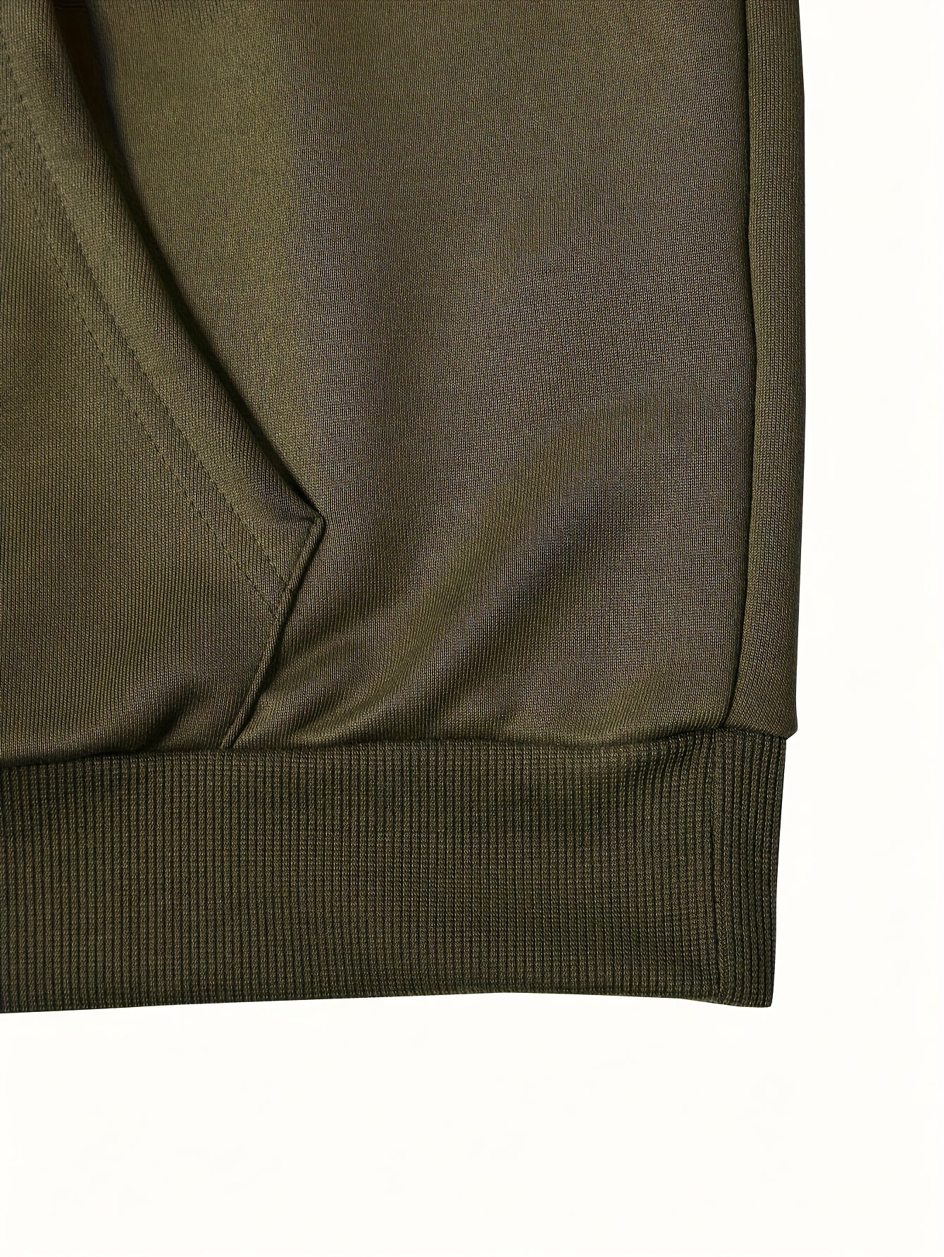 Տղամարդու առօրյա սպորտային կոստյում