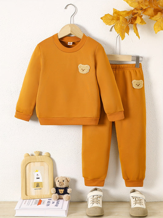 2pcs, Boys' Round Neck Sweatshirt Set, Suitable for Boys Aged 1-8, Fashionable Cartoon Bear Patch, Slightly Stretchy Fabric, Warm Fleece-Lined for Autumn and Winter, Ideal for Casual Sports Wear, Minimalist Style Perfect as a