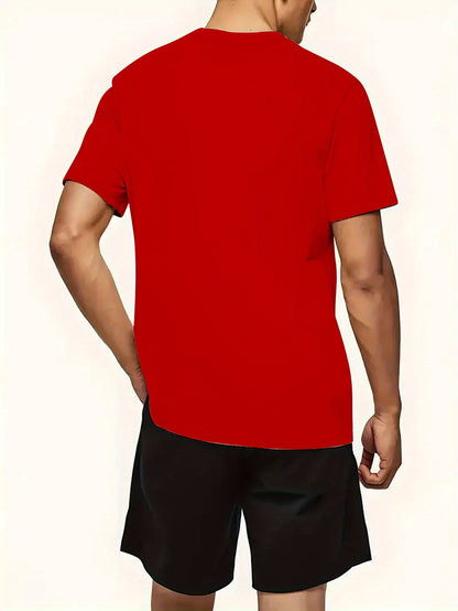 Տղամարդկանց ամառային առօրյա սպորտային երկու մասից բաղկացած հավաքածու՝ LADA տառերով նախշերով շապիկ և սև լարով շորտեր, առօրյա սպորտային հագուստ, սովորական չափս՝ իդեալական ամառային բացօթյա օգտագործման համար։