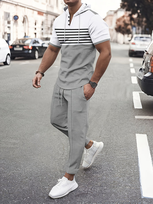 Տղամարդու ամառային առօրյա սպորտային հագուստի հավաքածու, գծավոր կարճ թևքերով, պոլիեսթերային նյութ, հարմար է հանգստի և սպորտային զբոսանքների համար, նորաձև և նորաձև, գոտիով և գրպաններով, իդեալական է ամառային գործունեության համար, գլխարկով