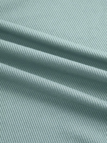 1 հատ Essence կանացի էլեգանտ, կողավոր երկար թևքով մարզաշապիկ, պոլիեսթերի և սպանդեքսի խառնուրդ, խոռոչավոր դետալներով, միագույն, կլոր վզնոցով, սովորական երկարությամբ, տրիկոտաժե կտոր - աշուն/ձմեռ հավաքածու