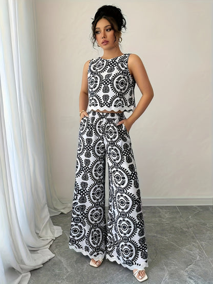 2 հատ կանացի բուսական նախշերով կլոր վզնոցով անթև վերնաշապիկի և տաբատի հավաքածու