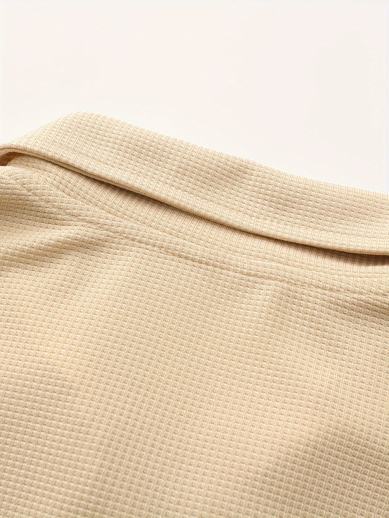 1 հատ տղամարդու ամենօրյա պոլիեսթերային կայծակաճարմանդով բաճկոն՝ օձիքով, միագույն, թեթևակի ձգվող, հյուսված կտորից, սովորական չափսերով, առանց աստառի - Գարուն/աշուն վերնազգեստ