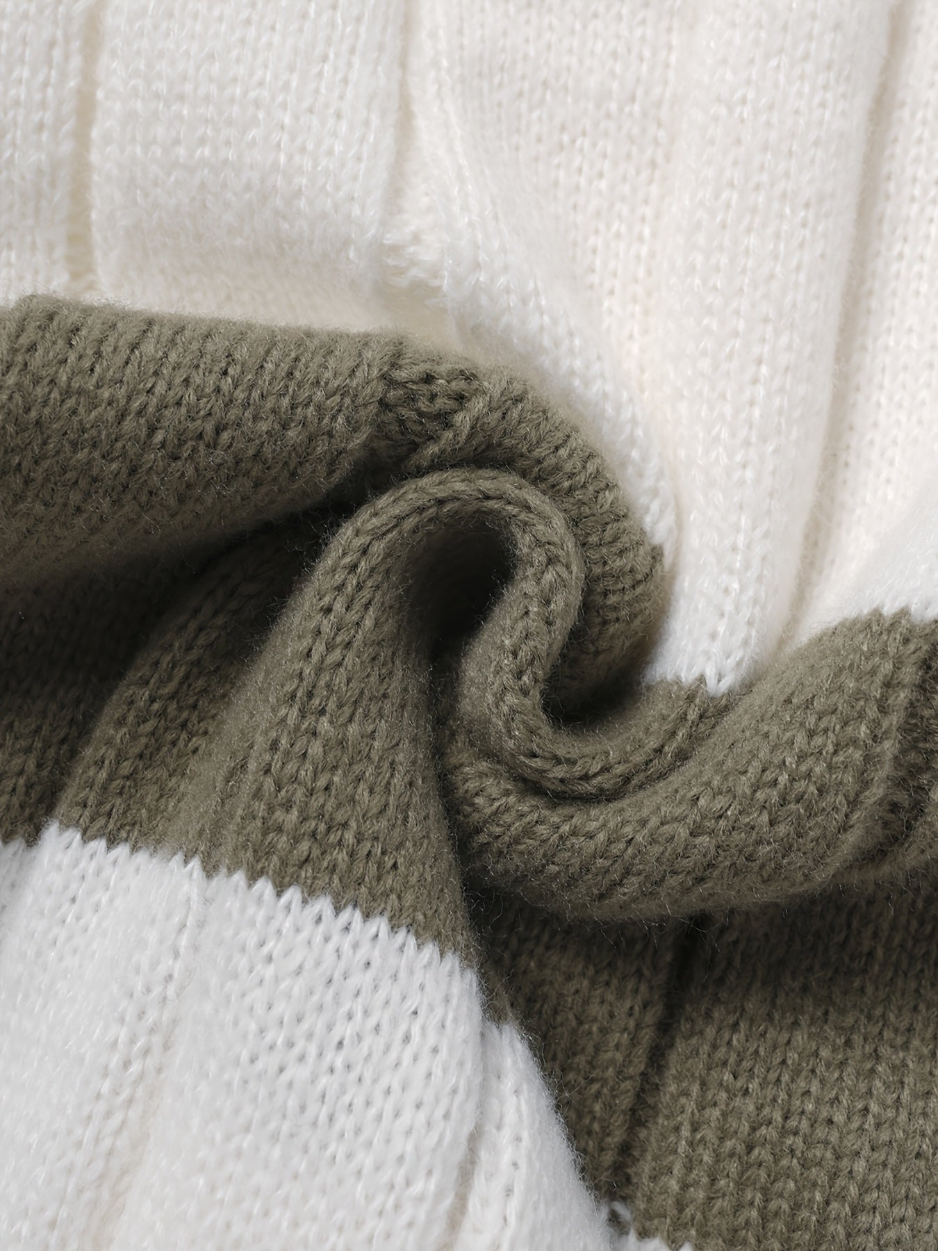 Men'S Stylish Striped Knit Pullover Sweater - Casual Round Neck, Suitable for Wearing in Spring, Autumn, And Winter