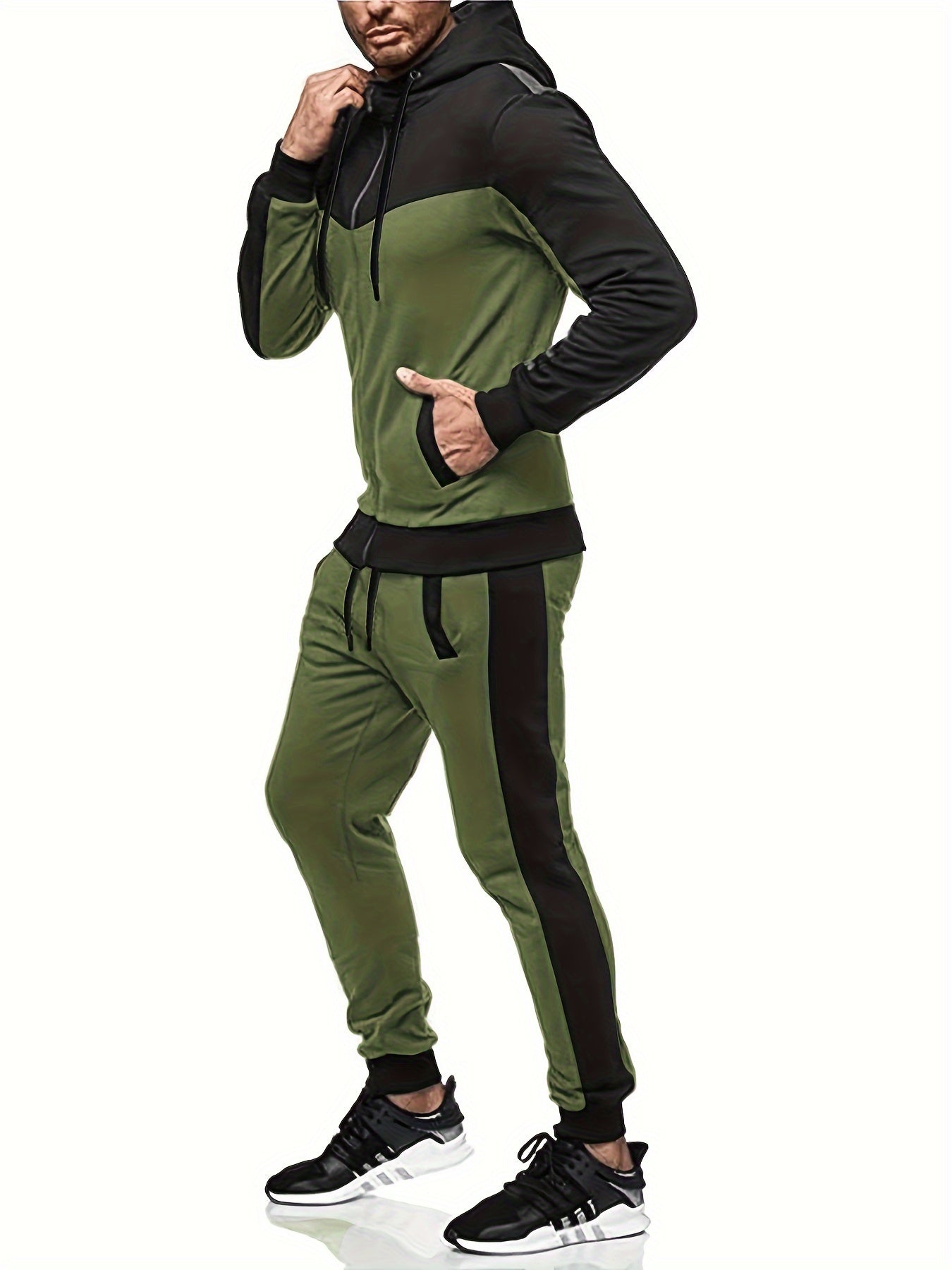 Տղամարդու առօրյա վերնաշապիկի հավաքածու՝ աշնանային և ձմեռային համար, որը ներառում է գլխարկով սվիտեր և սպորտային կարդիգան՝ պատչվորք դիզայնով։