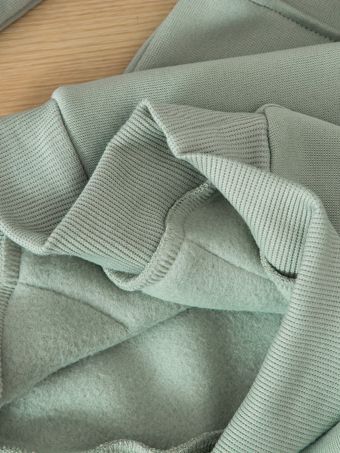 Տղաների հարմարավետ բրդյա աստառով վերնաշապիկի և սպորտային տաբատի հավաքածու - ձիթապտղի կանաչ, առօրյա ձմեռային հագուստ գրպաններով, հաստ տաքություն աշնան և ձմռան համար, սովորական չափսի, առօրյա հագուստ, բացօթյա օգտագործման համար