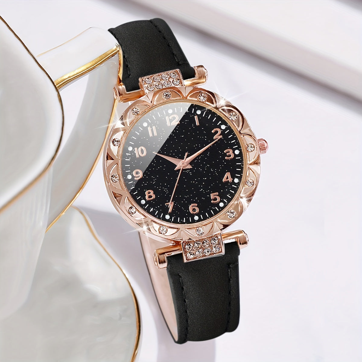 Women's Fashion Simple Digital Dial Quartz Watch + 2pcs/set Does Not Include Watch Box - Ayq