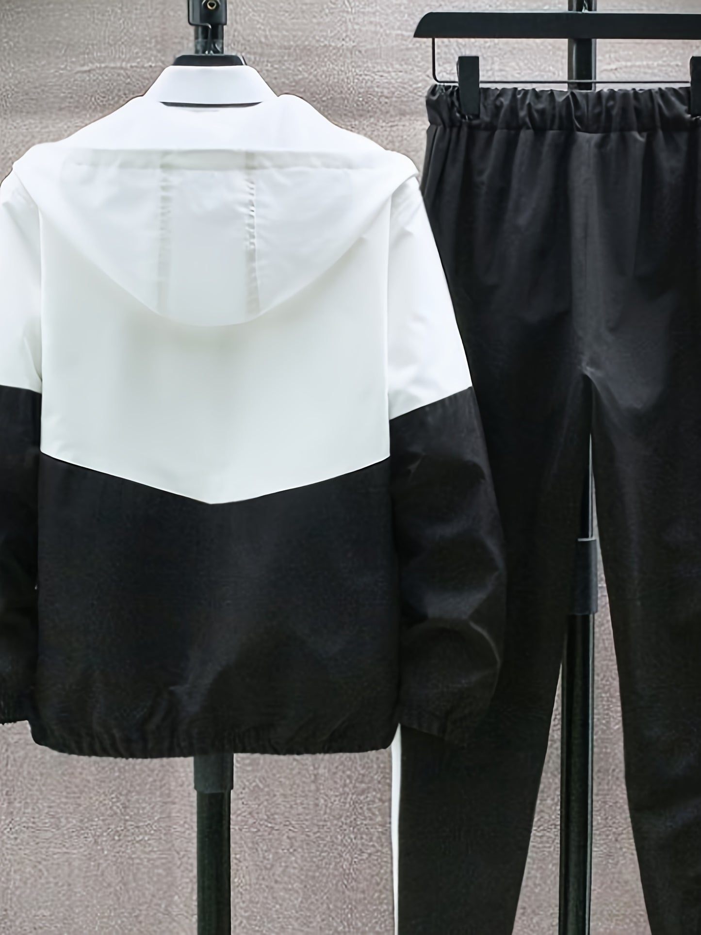 Տղամարդկանց գարուն-աշուն բացօթյա սպորտաձևերի մարզումների համար նախատեսված ամենօրյա գունային բլոկներով կարված վերնաշապիկով, կարգավորվող հավաքածու՝ տնային վերնաշապիկով և տաբատով, նորաձև քամուց պաշտպանող բաճկոնով, տաբատով, երկկտոր կոստյումով