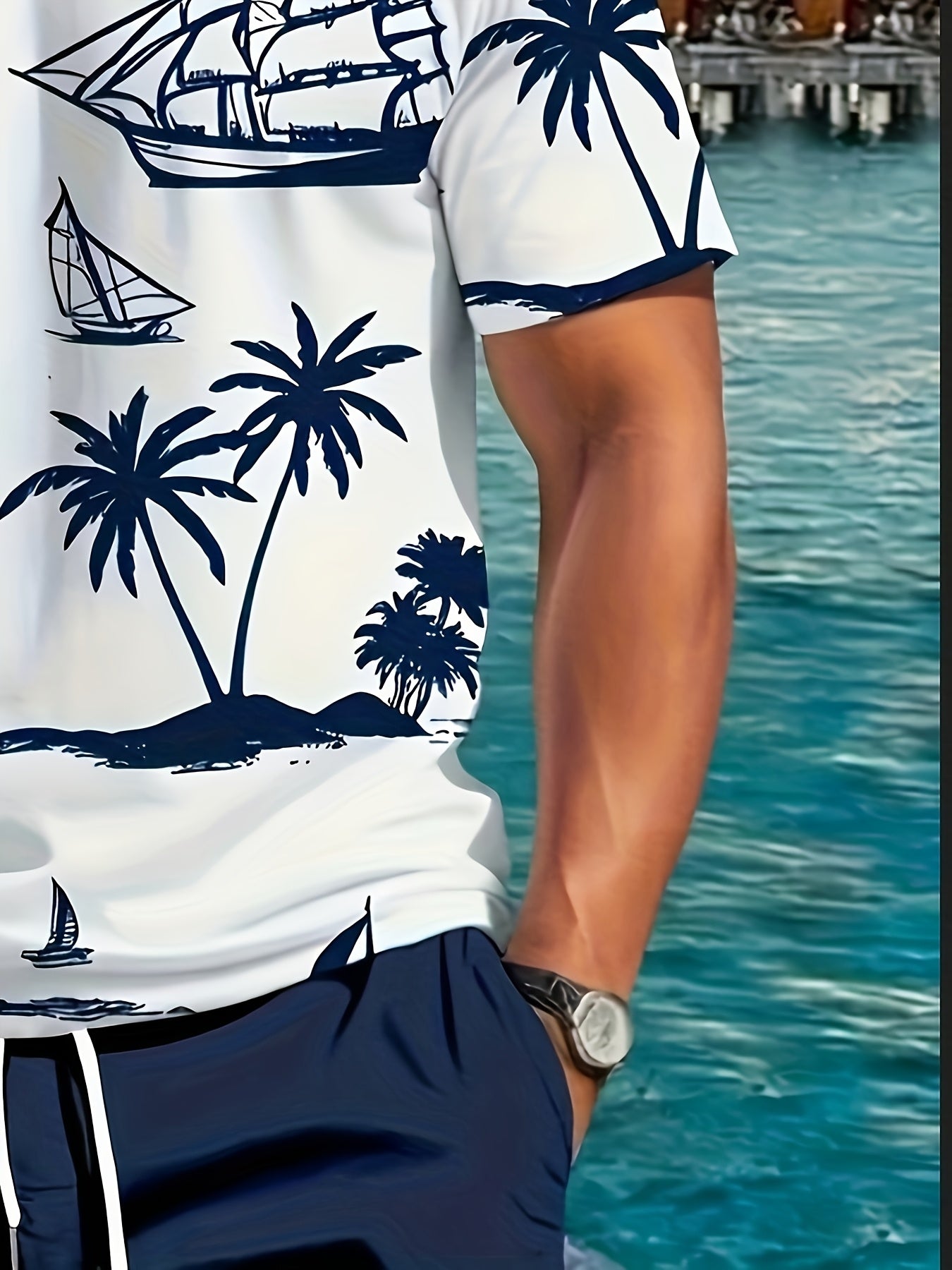 A set of 2 stylish Men's palm tree pattern summer fresh T-shirts and shorts, micro-stretch polyester knit fabric with a fitted fit, suitable for outdoor activities and family gatherings.