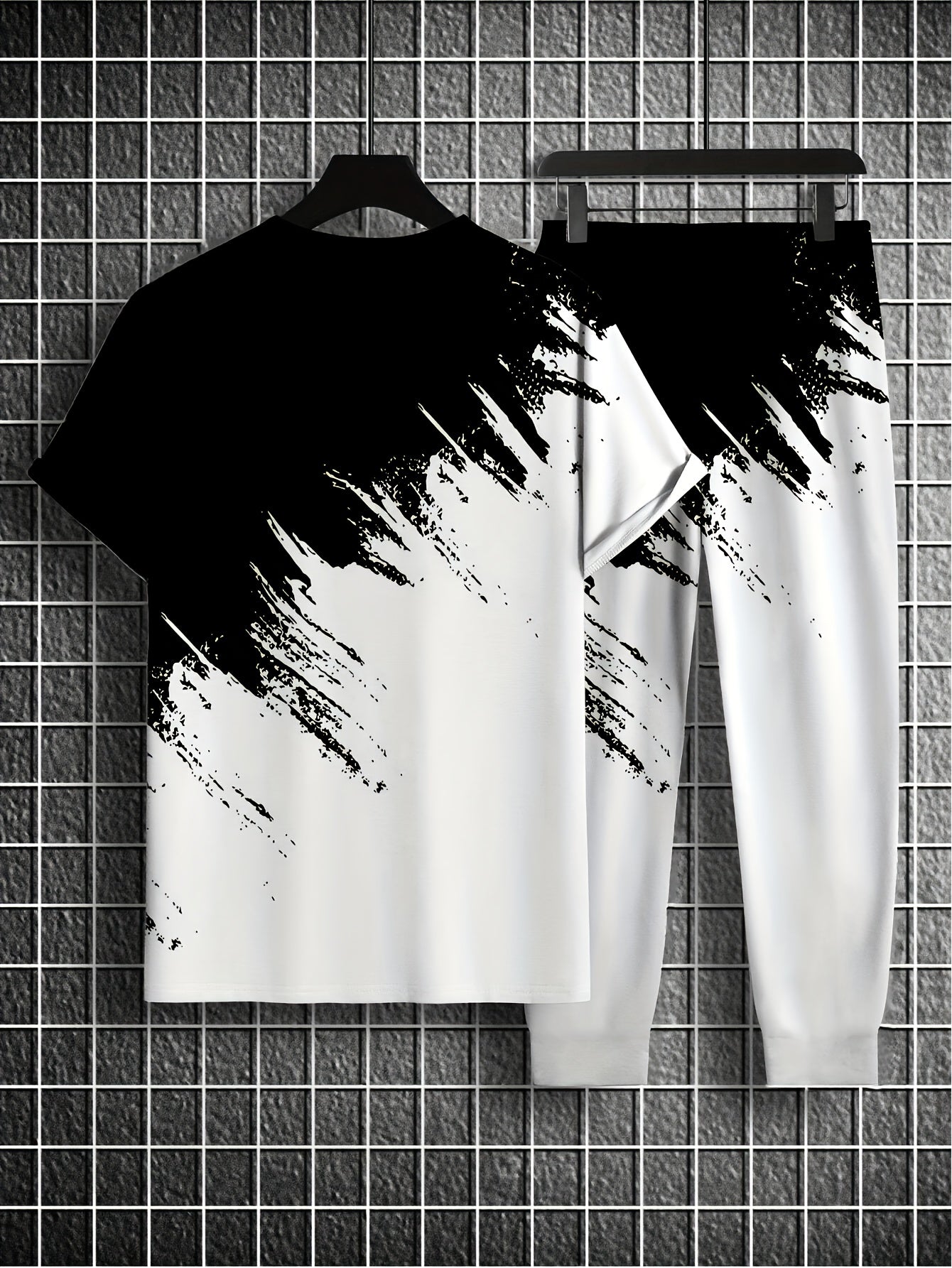 Տղամարդկանց նորաձևության գրադիենտային նախշերով, կլոր վզնոցով, կարճ թևքով մարզաշապիկ և տաբատ, երկու մասից բաղկացած հավաքածու՝ բացօթյա սպորտի համար