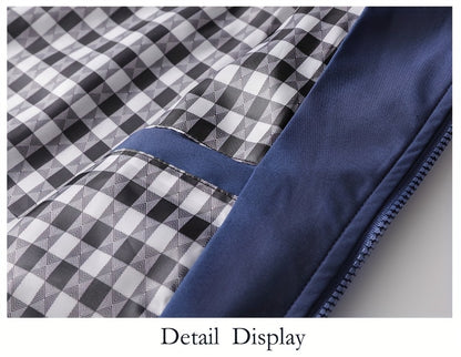 Տղամարդու առօրյա արքայական կապույտ բոմբեր բաճկոն՝ լիքը կայծակաճարմանդով, ազատ չափսերով, պոլիեսթերային, կանգնած օձիքով, երկար թևքերով, թեթև և դիմացկուն՝ գարնան և աշնան համար, առօրյա վերնազգեստ | երիզավոր թևքեր | դիմացկուն վերնազգեստ