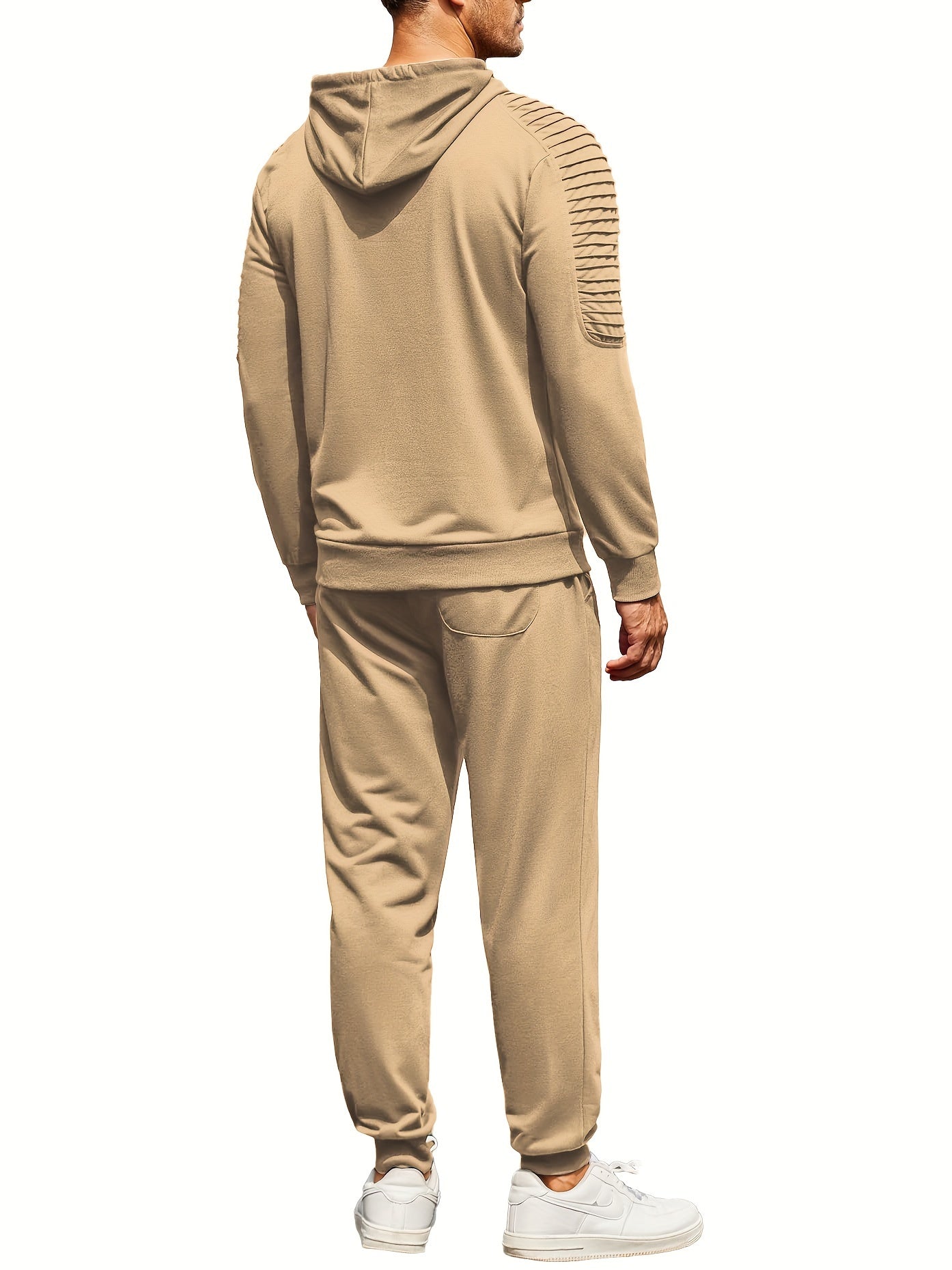 Տղամարդու մարզահագուստ, երկկտոր վերնաշապիկ, սպորտային համազգեստի հավաքածուներ, վազքի համար նախատեսված սպորտային կոստյումներ՝ լարով