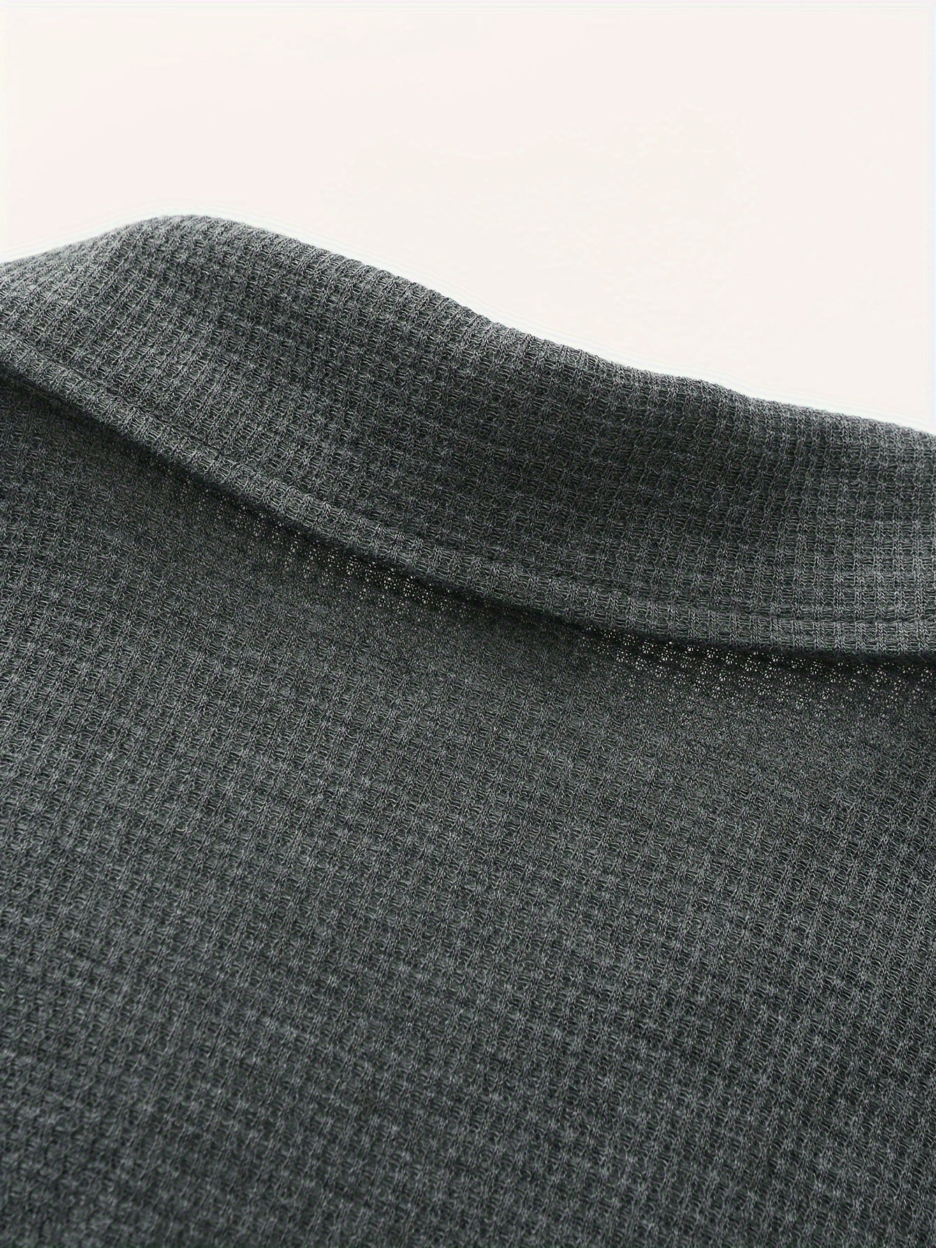 1 հատ տղամարդու ամենօրյա պոլիեսթերային կայծակաճարմանդով բաճկոն՝ օձիքով, միագույն, թեթևակի ձգվող, հյուսված կտորից, սովորական չափսերով, առանց աստառի - Գարուն/աշուն վերնազգեստ