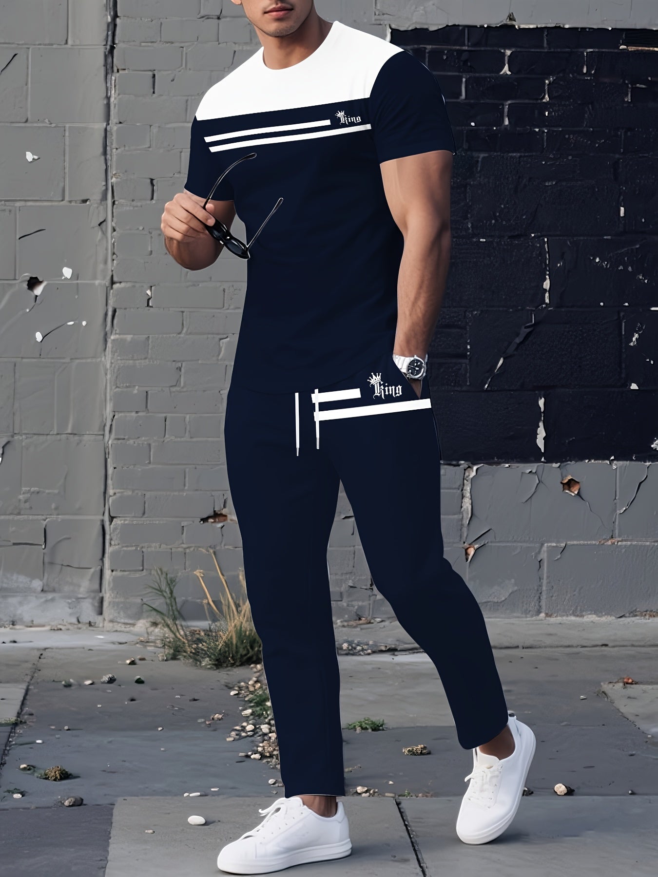 3D Digital Stripe Letter Crown Print - Suitable for Daily Outdoor Leisure Sports Men'S Two-Piece Set