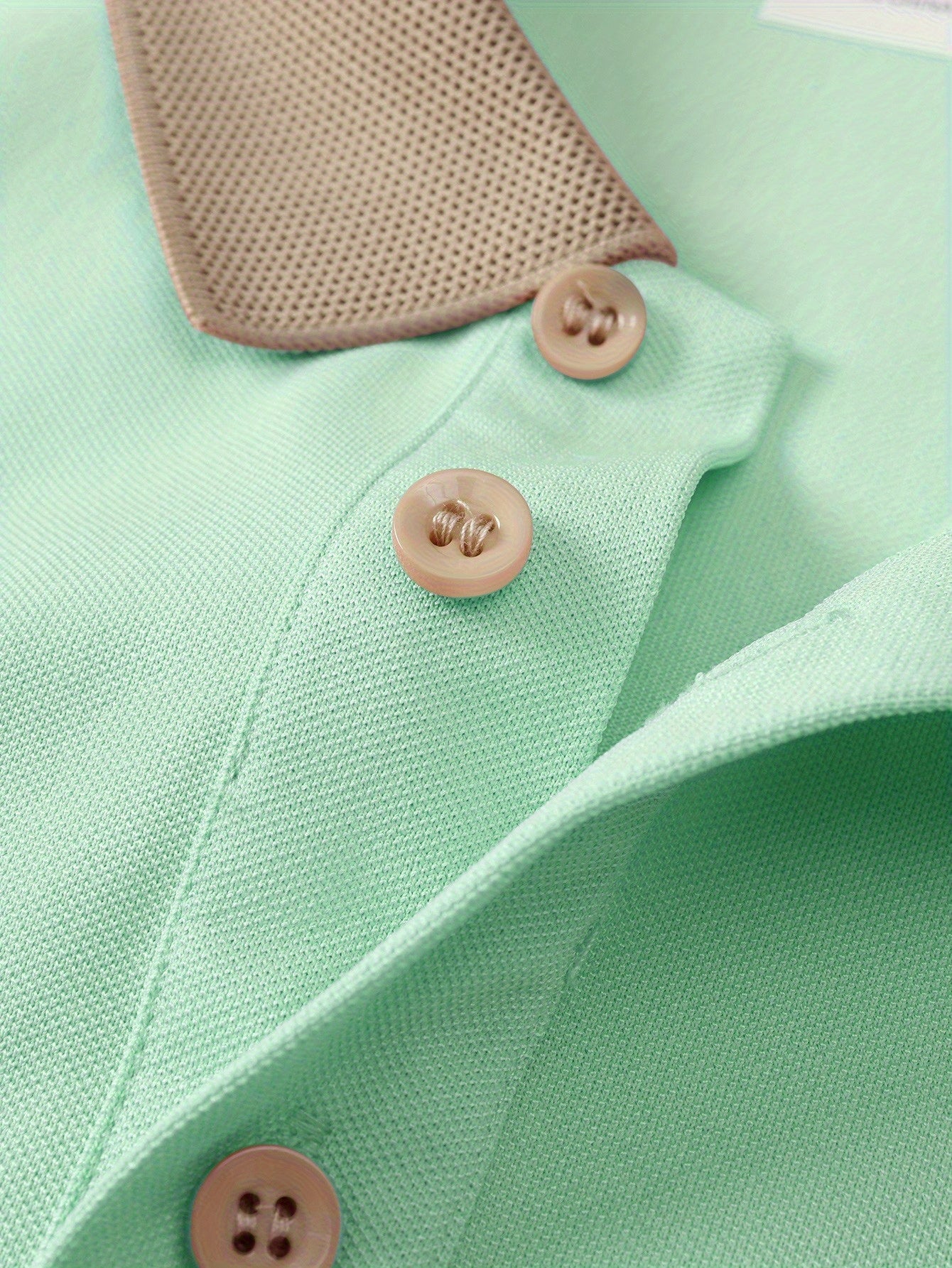 Տղամարդկանց սովորական գոլֆի վերնաշապիկ, 100% պոլիեսթեր տրիկոտաժե գործվածք, երկրաչափական նախշով, կոճակով օձիք, սովորական պիտույք, ամառային կարճ թև վերնաշապիկ՝ մուգ կապույտ, բաց կանաչ, խակի, սև