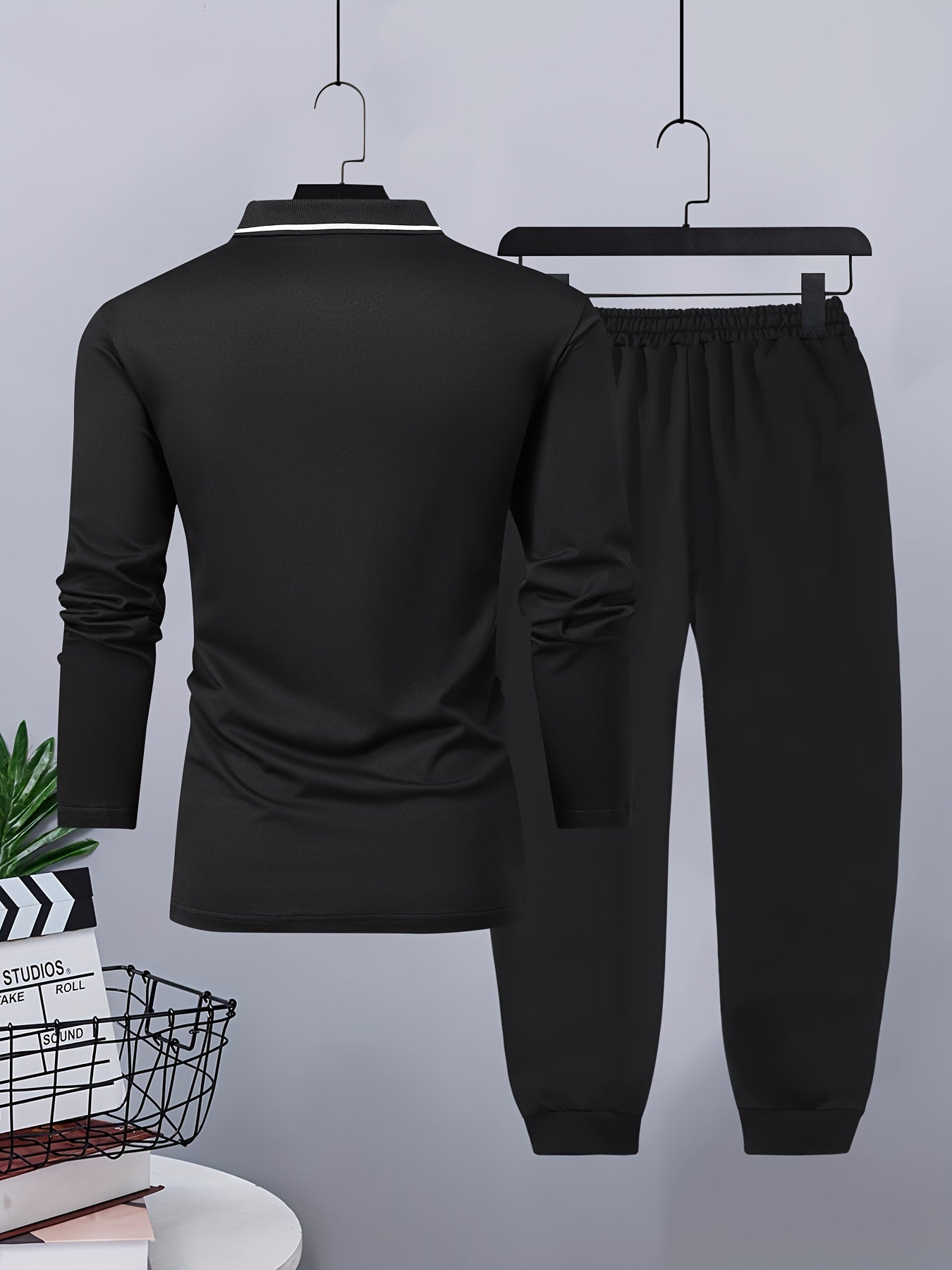 Տղամարդու առօրյա, գունային բլոկներով երկար թևքերով, կոճակներով վերնաշապիկ և լարով վազող տաբատ՝ պոլիեսթերի խառնուրդով, գրպաններով, իդեալական է գարնան/աշնան համար