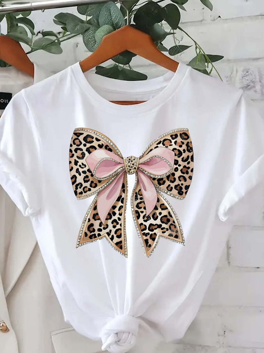 Կանացի ընձառյուծի նախշերով ժապավենաձև շապիկ, կարճ թևքերով, կլոր վզնոցով, ամենօրյա վերնաշապիկ՝ գարնանային և ամառվա համար, նորաձև վարդագույն գրաֆիկական շապիկ՝ ոսկեգույն զարդարանքներով, կանացի շապիկներ