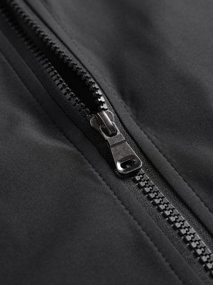 Տղամարդու թեթև բաճկոն՝ նեղ, կայծակաճարմանդով վերարկու՝ կանգնած օձիքով, թեթև վերնազգեստ՝ գարնանային/աշնանային, գրասենյակային, ճանապարհորդական, ամենօրյա՝ կայծակաճարմանդով փակվող, առօրյա բլեյզեր