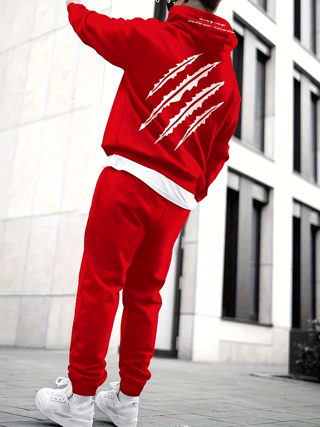 Տղամարդու տպագիր վերնաշապիկ և գոտիով մարզաշապիկ՝ երկկտոր հավաքածու