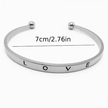 1 Piece Of Ladies' Stylish Round Pointer Quartz Watch And 1 Piece Of Jewelry