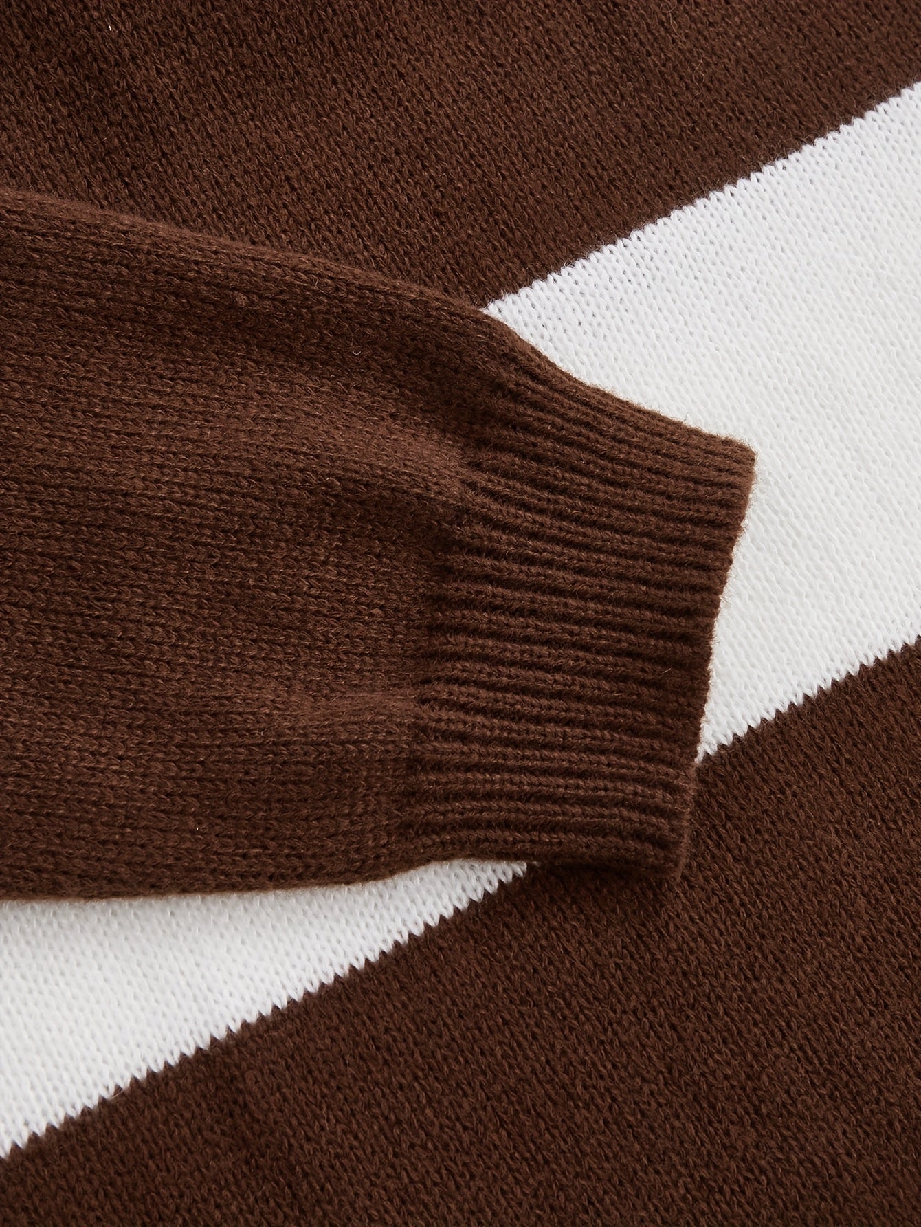 Տղամարդու բարձր օձիքով, շերտավոր տրիկոտաժե սվիտեր, գարնանային և աշնանային նորաձև գունավոր սվիտեր