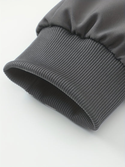 Տղամարդու առօրյա, պատչվորք սպորտային կոստյում՝ հարմարավետ և լավ կրելու համար, վերարկու և երկար տաբատ մարզահագուստ