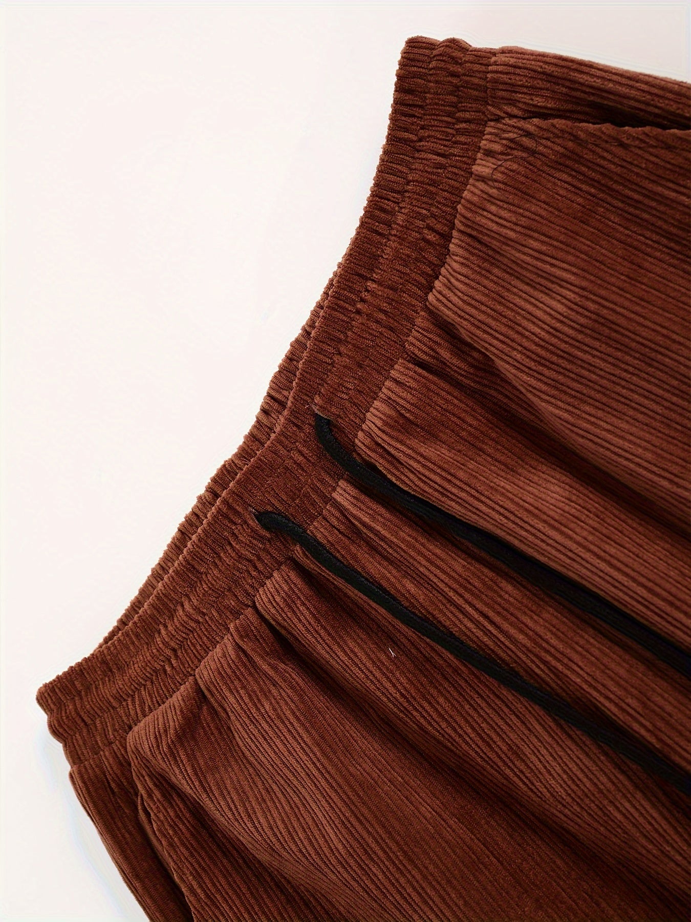 Տղամարդկանց 2 հատանոց հյուսված գործվածքից պատրաստված աշխատանքային պայուսակի, երկար թևքերով բաճկոնի և լարով ձգվող առօրյա, ազատ տաբատի հավաքածու