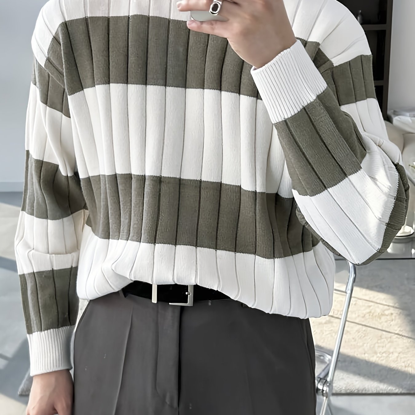 Men'S Stylish Striped Knit Pullover Sweater - Casual Round Neck, Suitable for Wearing in Spring, Autumn, And Winter